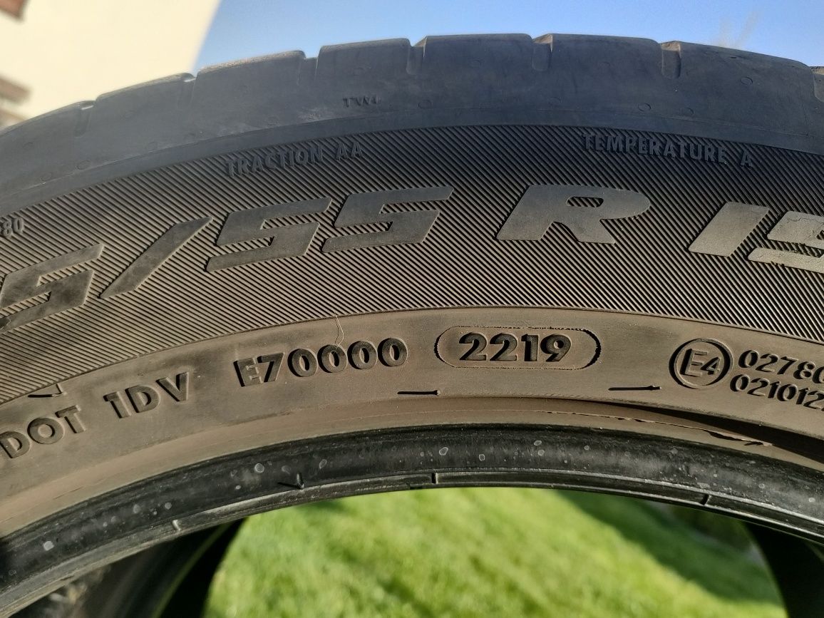 Opony 2szt  235/55 r19