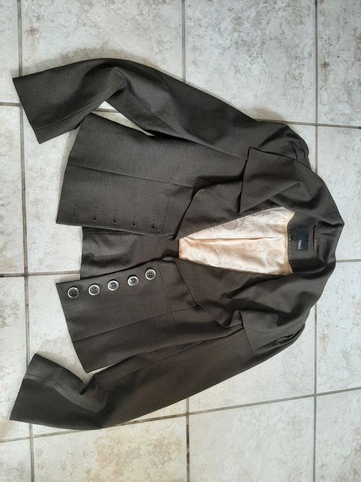 Stylowy żakiet rozm. 34/36