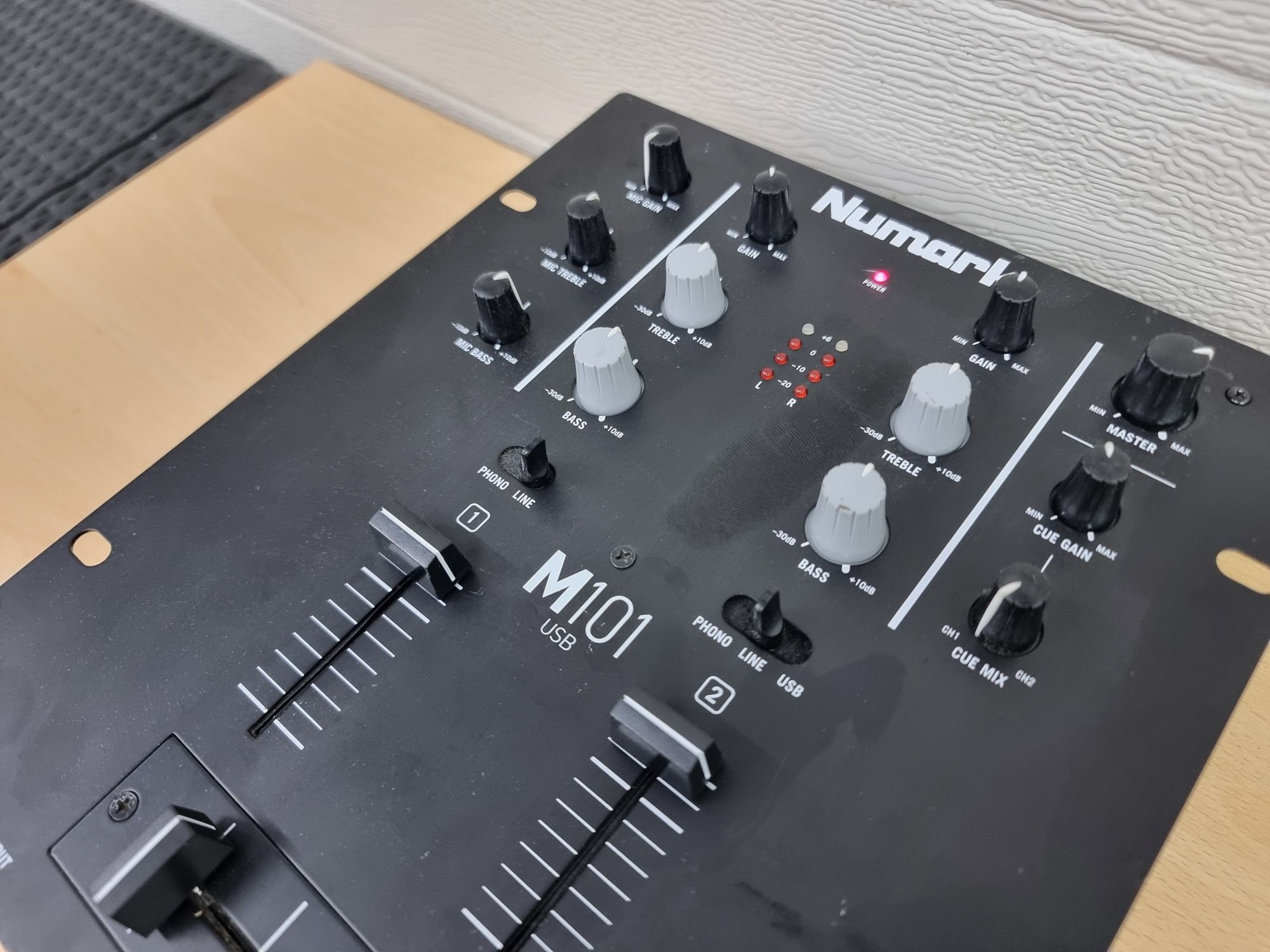 Mixer djski Numark m101 usb dla majsterkowicza defekt najtaniej okazja