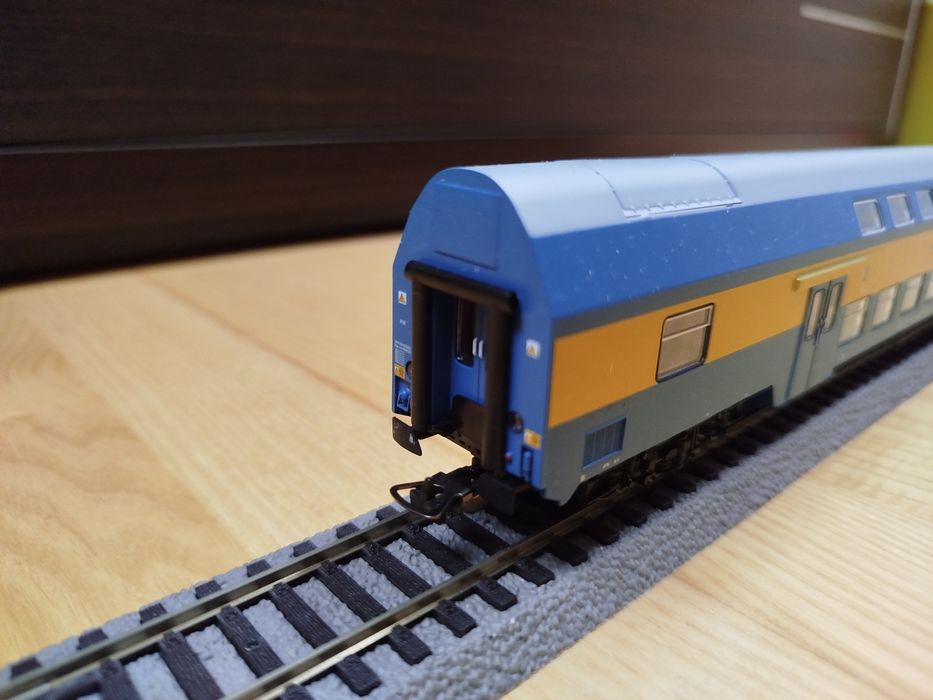 3 wagony piętrowe PKP - PIKO - Bohun - piętrusy - stan perfekcyjny