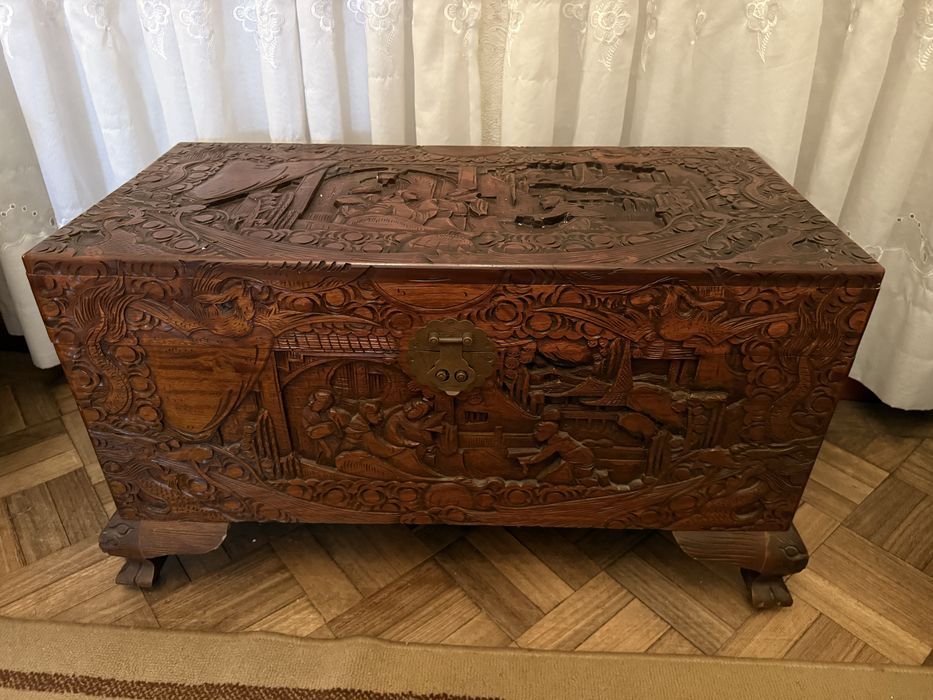 2 malas orientais de cânfora