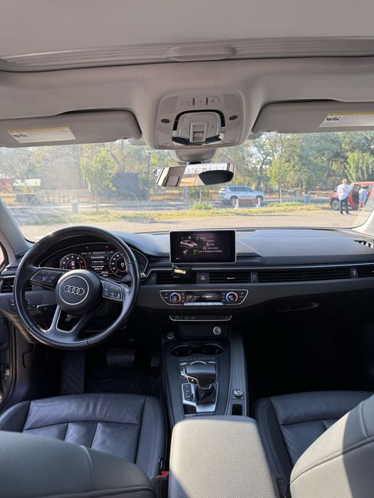 Продам Audi A4 b9