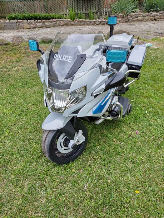 Motor policyjny na akumulator