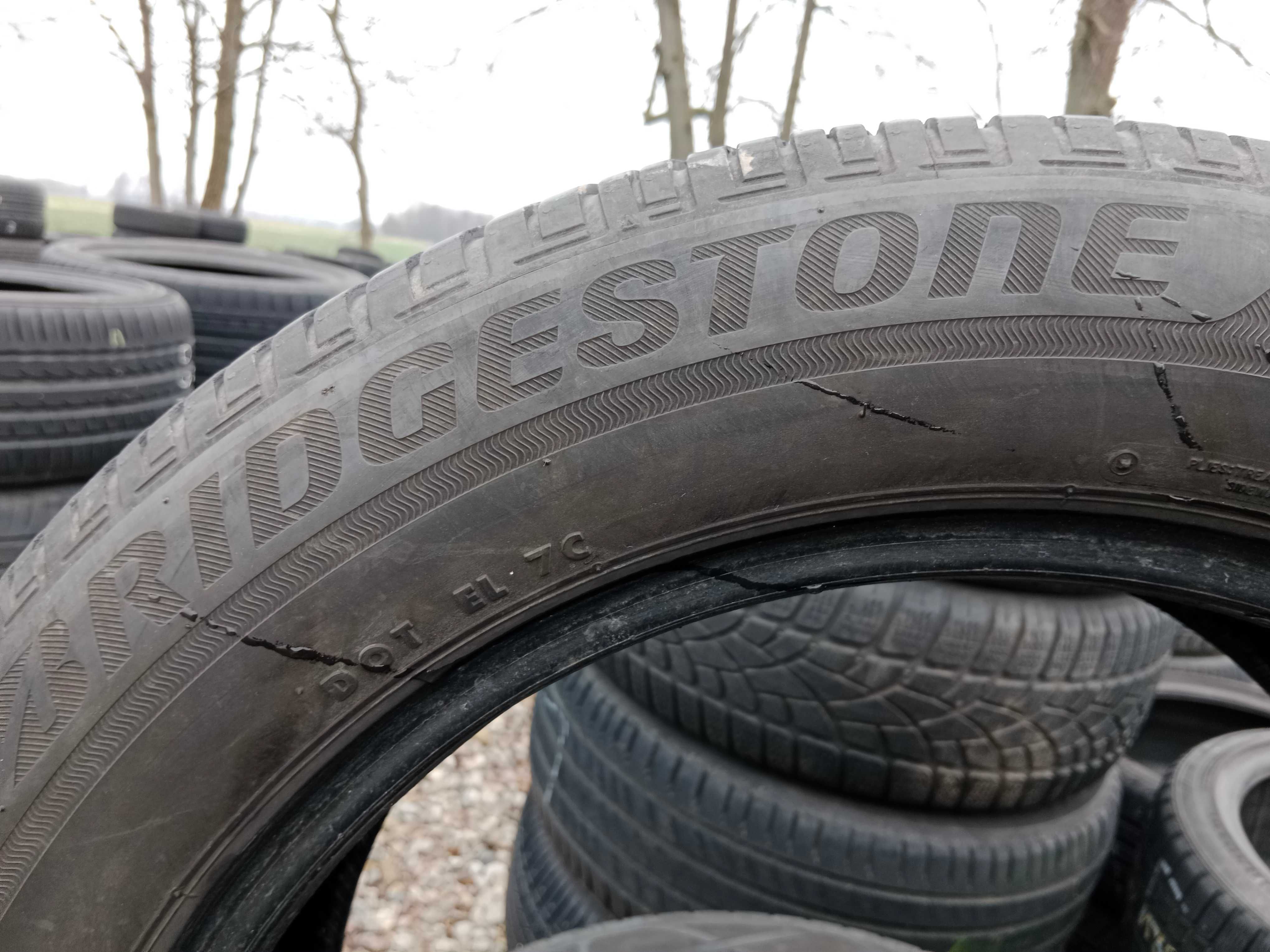 Opona używana 235/55R18 Bridgestone Ecopia H/L 422 Plus 1szt.