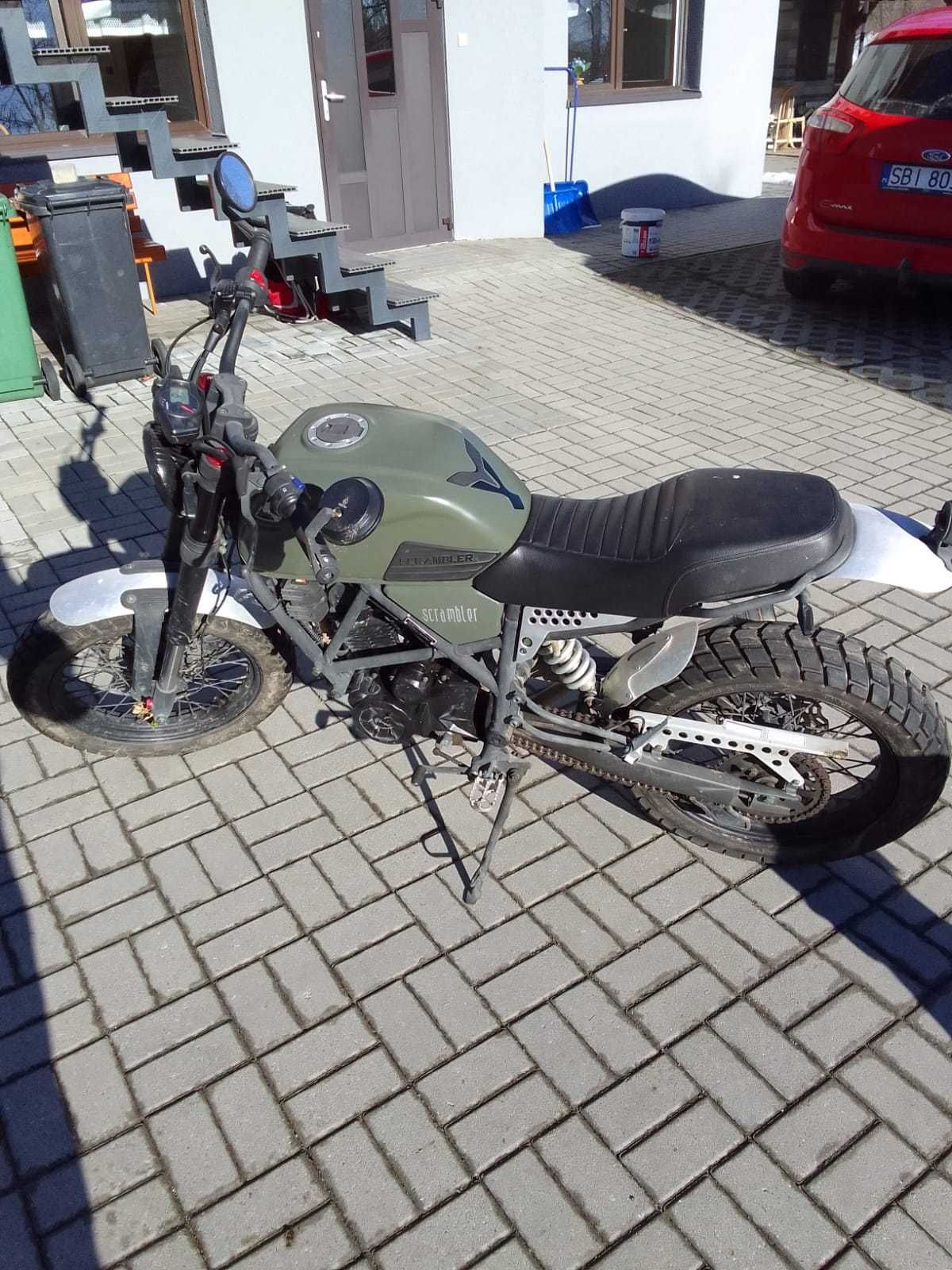 Motocykl Zipp, Scrambler 125 EFI 2020