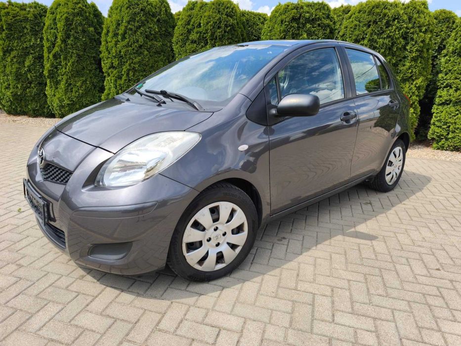 Toyota Yaris Jeden Właściciel Bezwypadkowy Z Niemiec