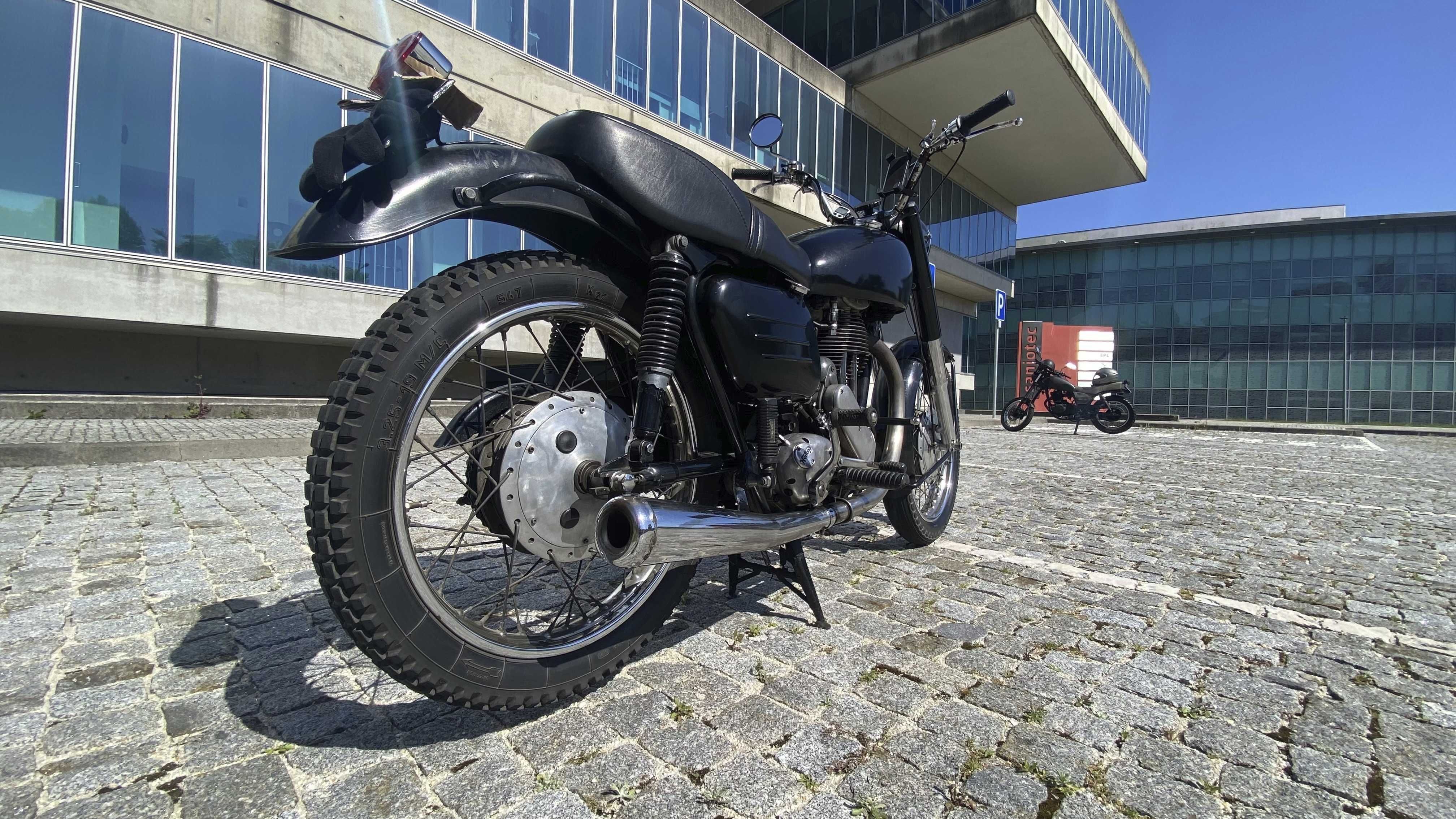 NORTON 350CC 1958 Modelo 50