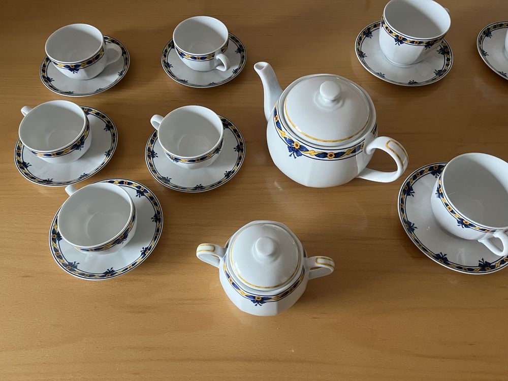 Conjunto de porcelana Sonata Vista Alegre