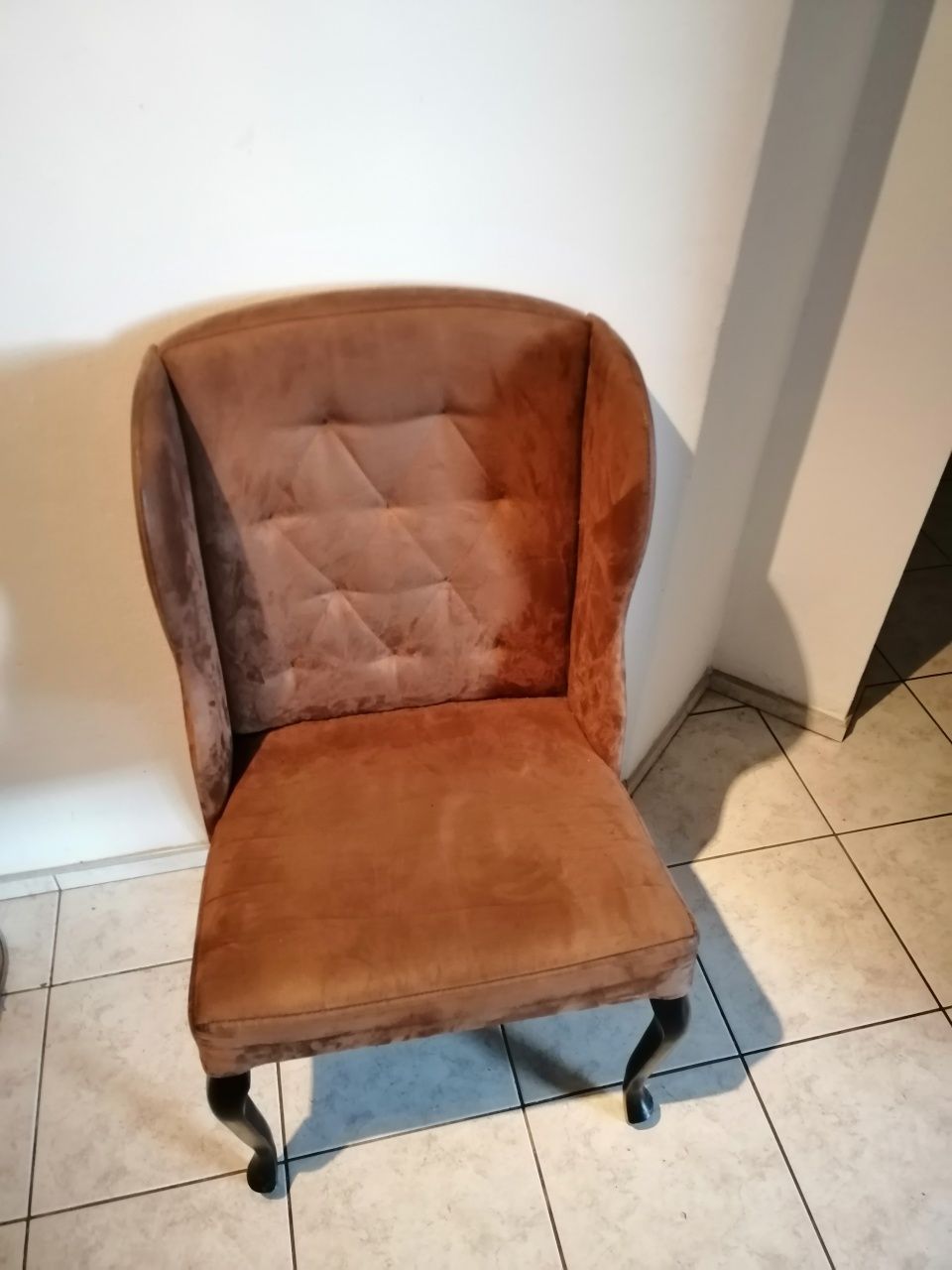 Krzesło pikowane stylowe