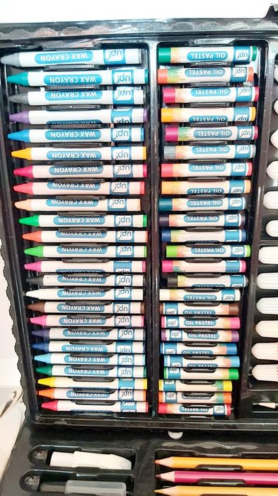 Набір для малювання 168 предметів