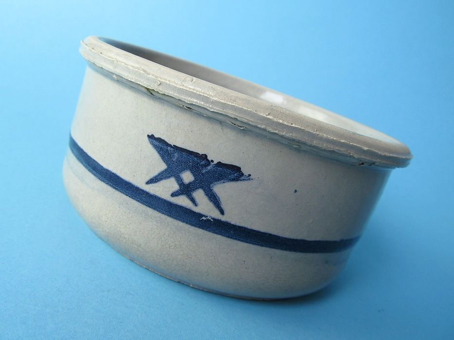 zabytkowa maselnica pojemnik ceramiczny