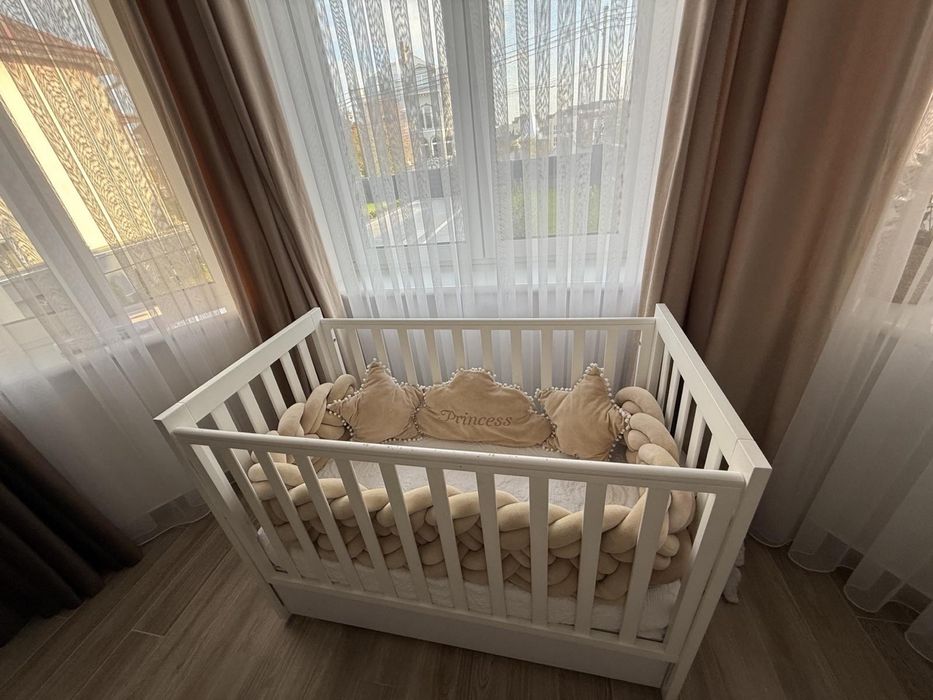 ліжечко дитяче з матрасом