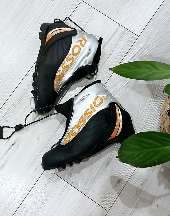 Buty narciarskie do nart biegowych Rossignol NNN r.37