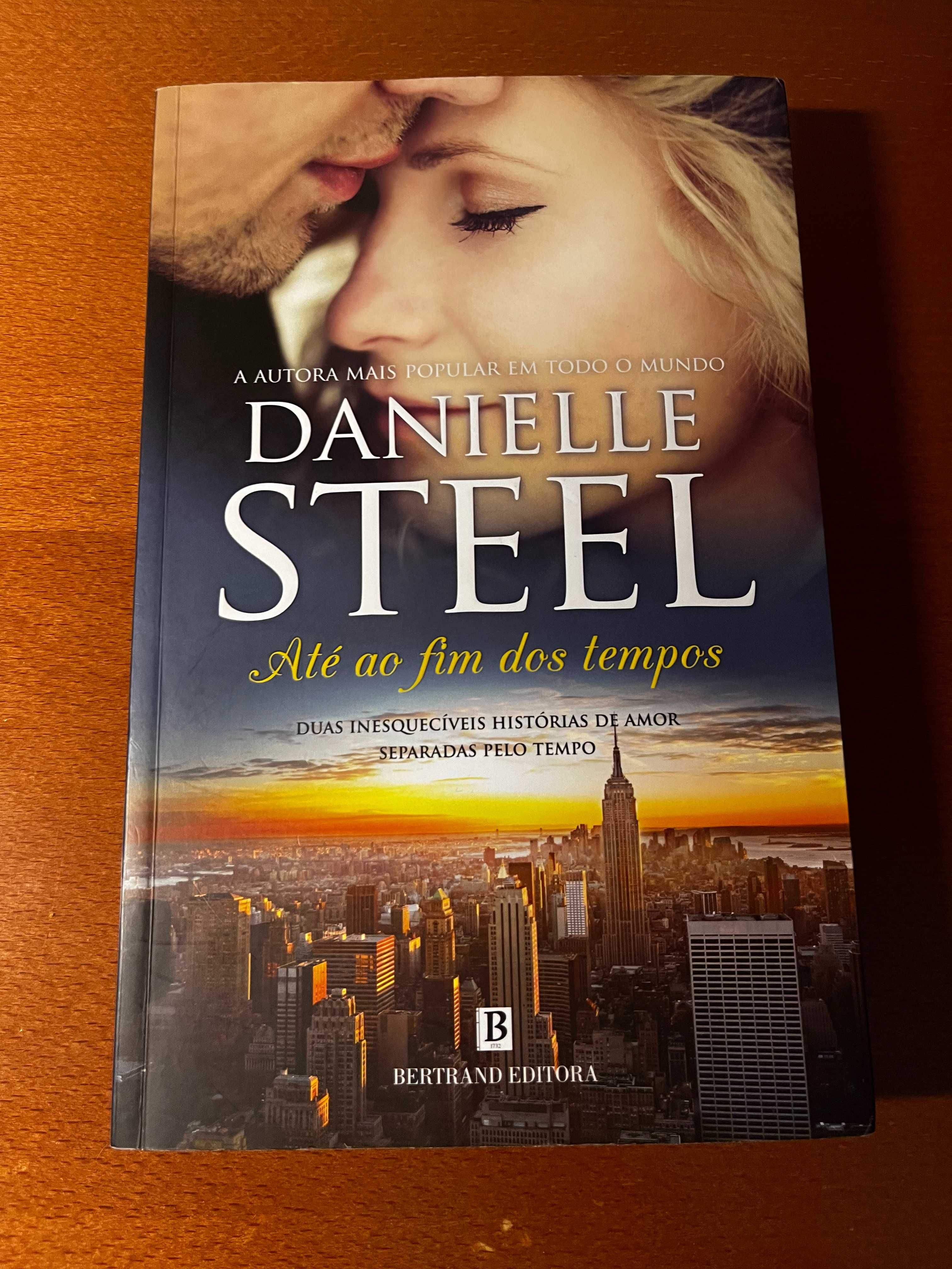 Livro "Até ao fim dos tempos" de Danielle Stell