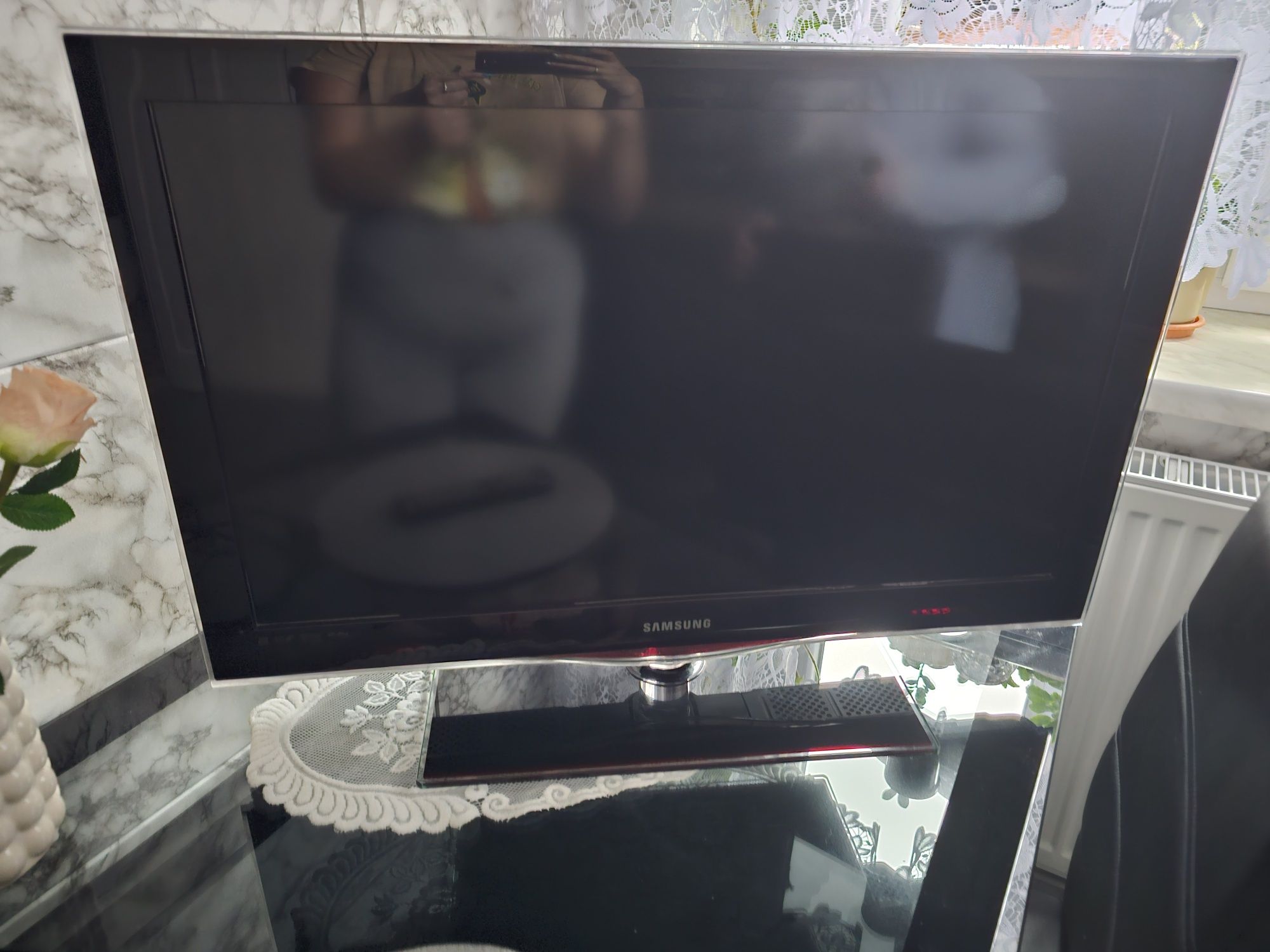 Telewizor samsung  32 całe
