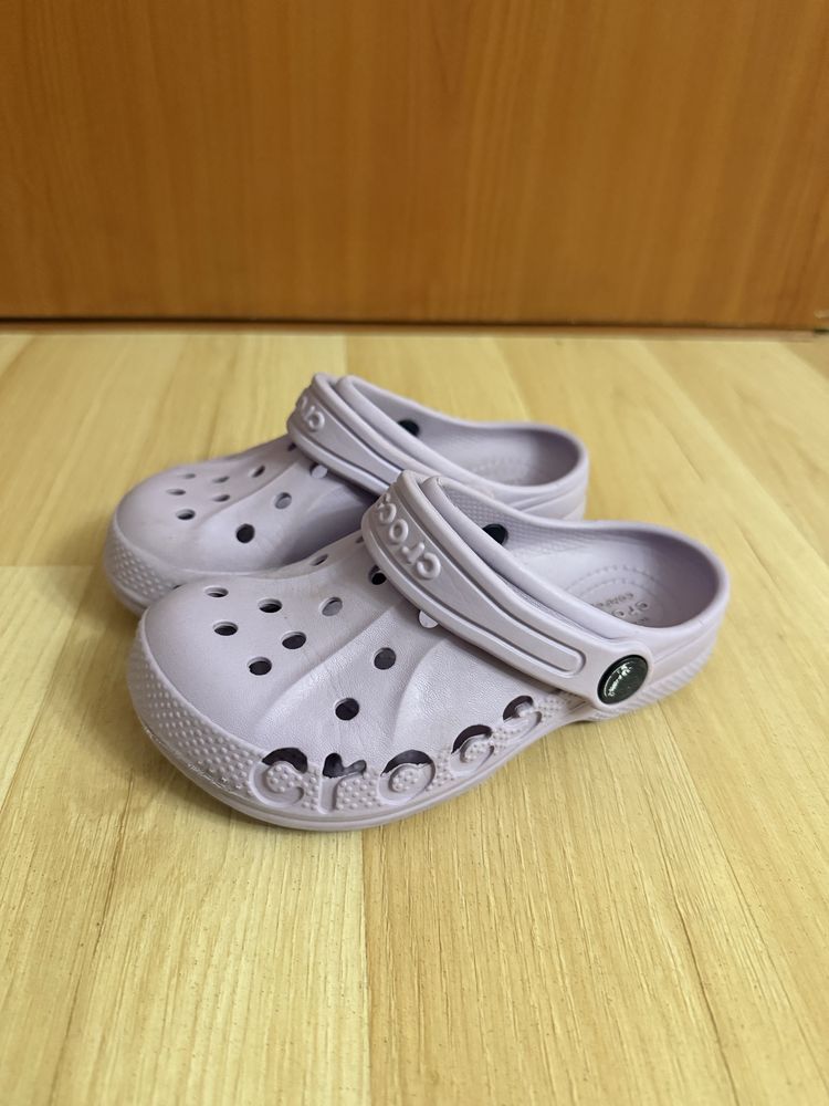 Klapki Crocs C11 rozmiar 28-29