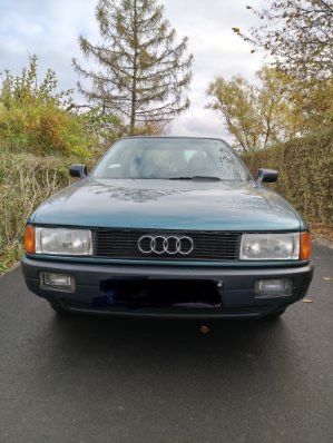 Audi 80 s b………..