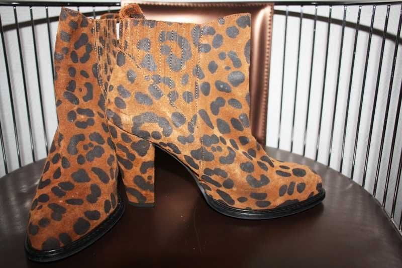 Botas em pele castanhas e pretas tigress da ZARA T. 37