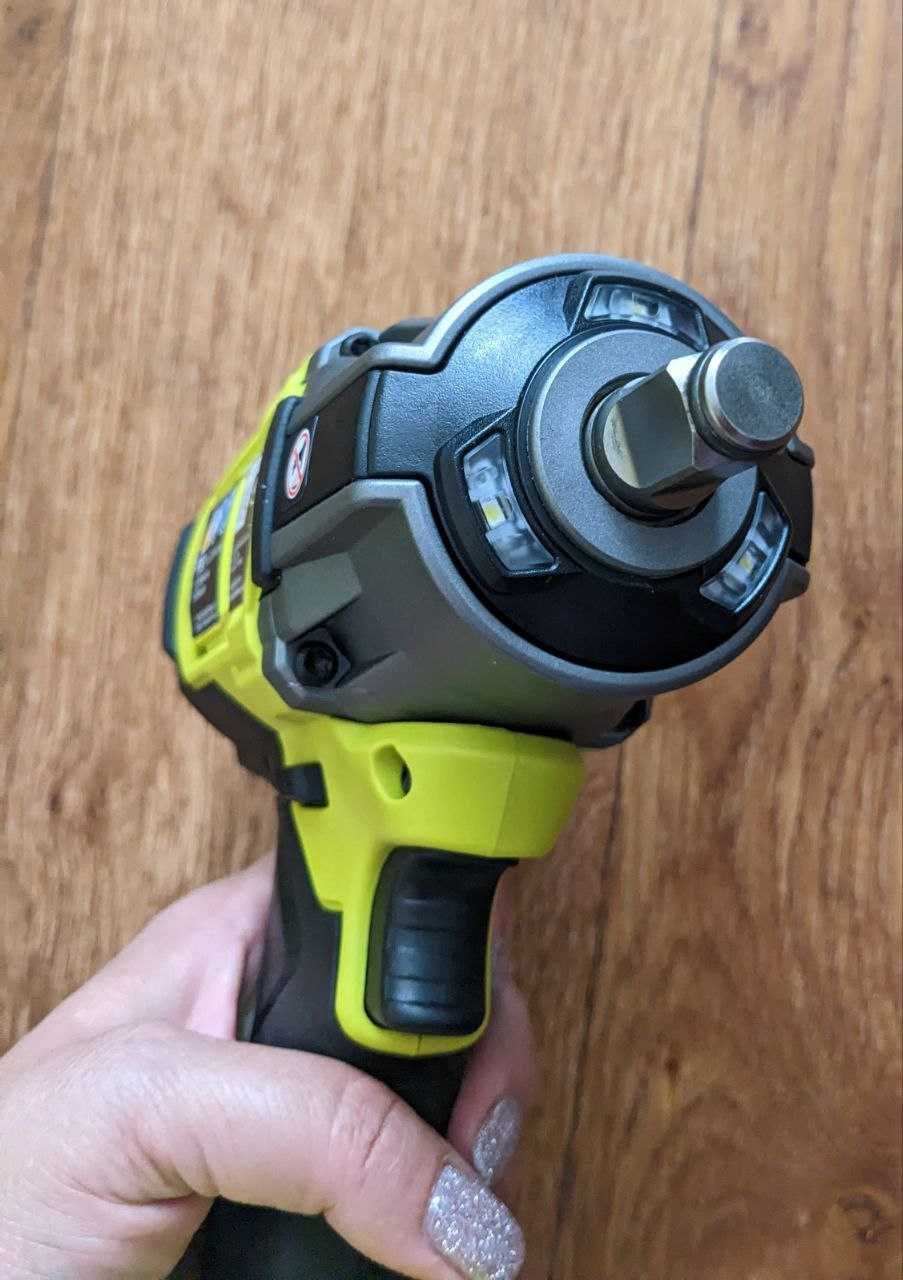 Бесщеточный гайковерт Ryobi ONE+ HP P262 18V