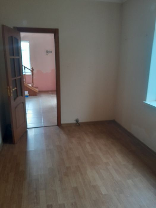 Продам срочно дом 160м²