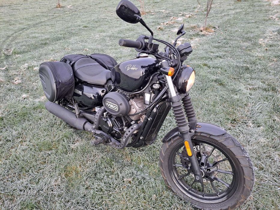HYOSUNG GV 125 AQUILA 2022R plus sakwy przebieg 4148 km