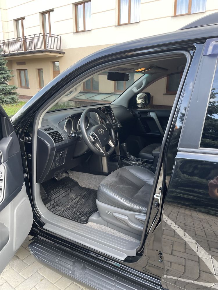 Toyota Prado 150 2011 2.7 газ/бензин ИДЕАЛЬНЫЙ