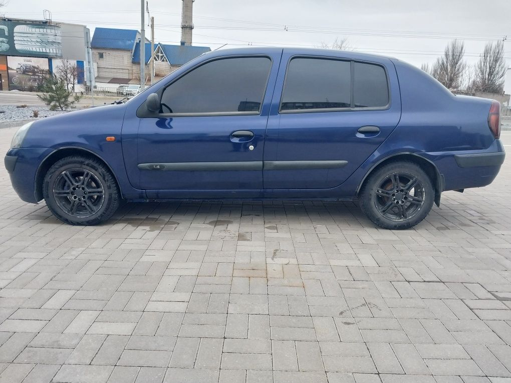 Renault Clio Symbol 2003