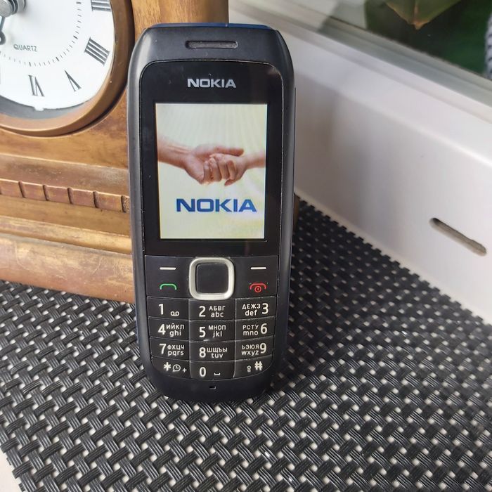 Nokia 1616 ретро
