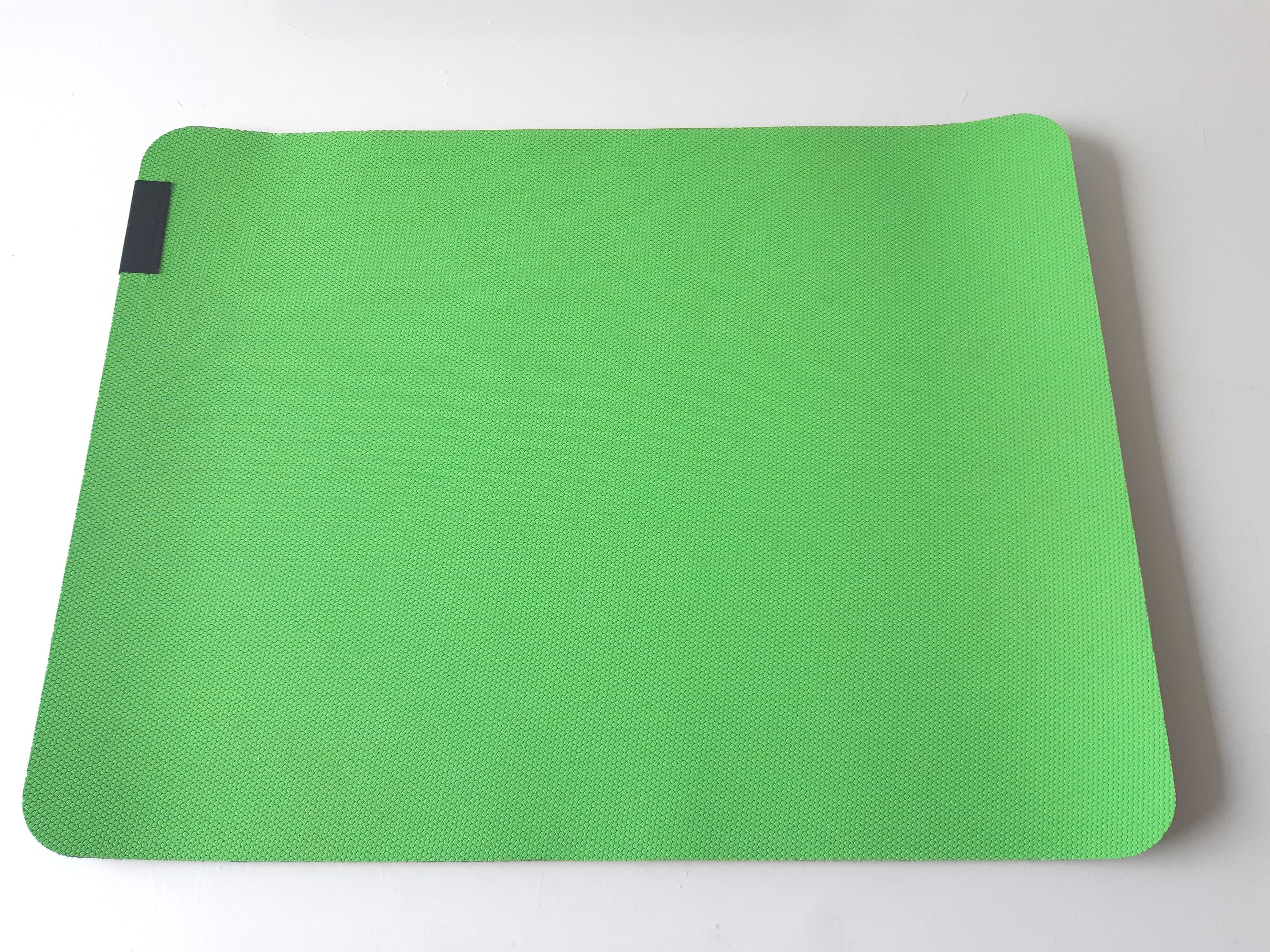 Podkładka pod mysz Gamingowa Razer Gigantus V2 M Medium 36x27,5cm