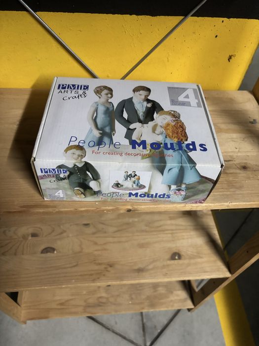 Formy do figurek PME Arts & Crafts – People Moulds