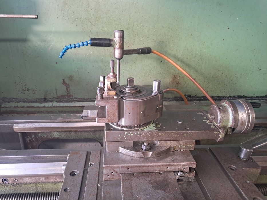 Tokarka TOS Galanta SUI 32 A