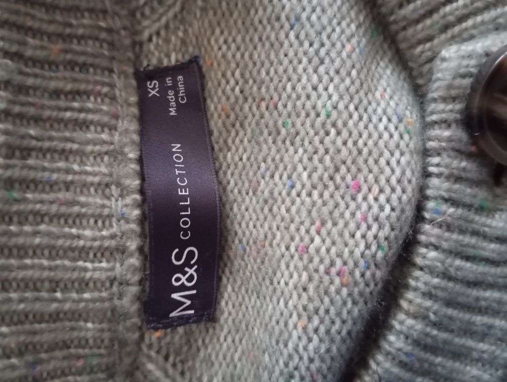 Sprzedam sweter damski