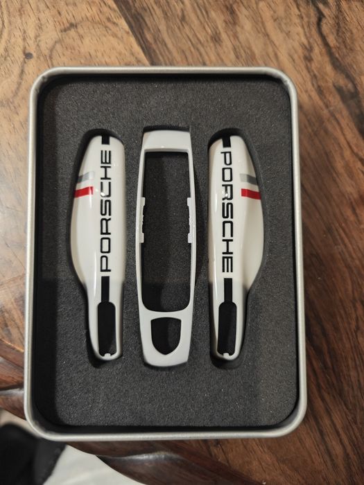 Porsche capa comando