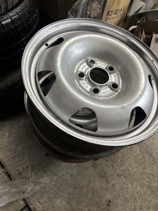 Диски штамповки залізні диски Р13, R14, r15, R16, R17 VW, Opel, Renaul