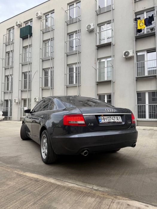 Продам Ауди А6С6 2.4 бензин