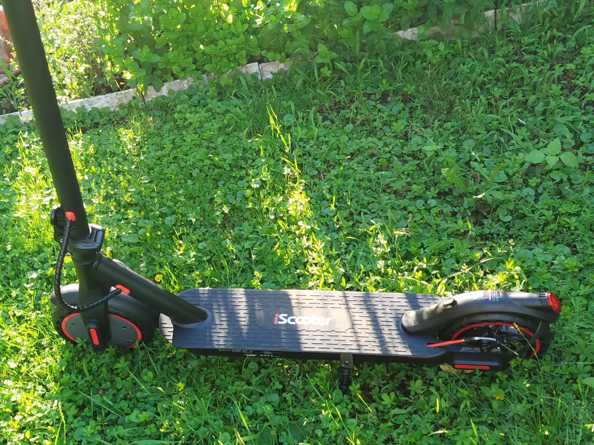 Sprzedam hulajnogę elektryczna