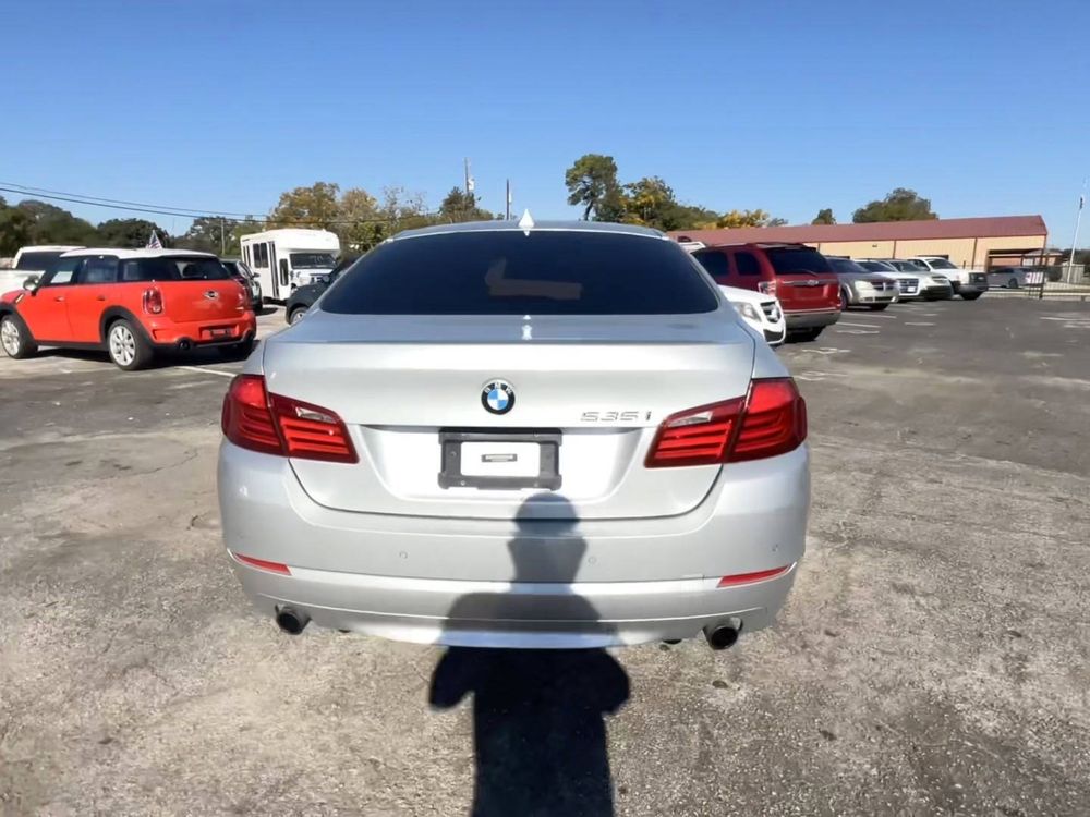 2012 BMW 5 Series 535i Premium Ціла із США