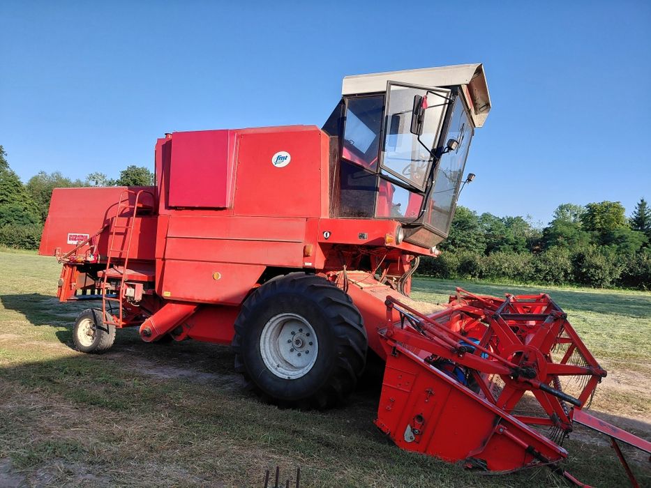Kombajm Bizon Z056