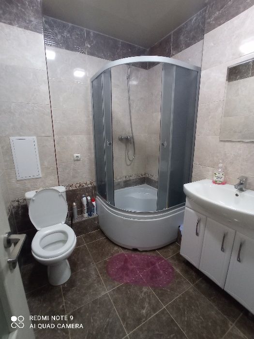 Квартира на добу в новобудові недалеко від аеропорта, платна стоянка