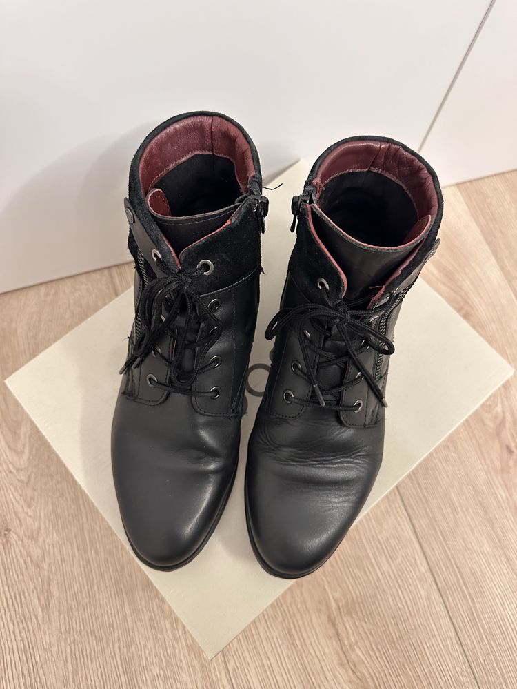 Czarne damskie botki Lasocki r.36