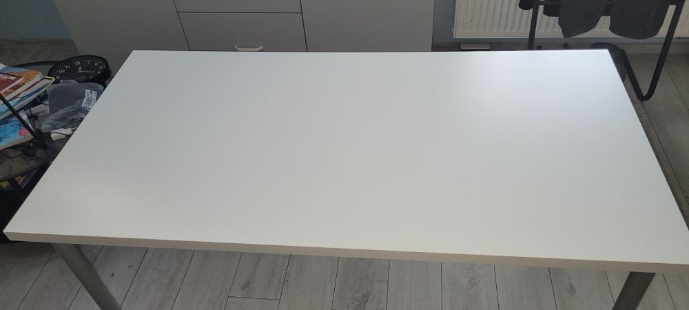 IKEA białe biurko 150x75cm, regulowana wysokość 60/90cm