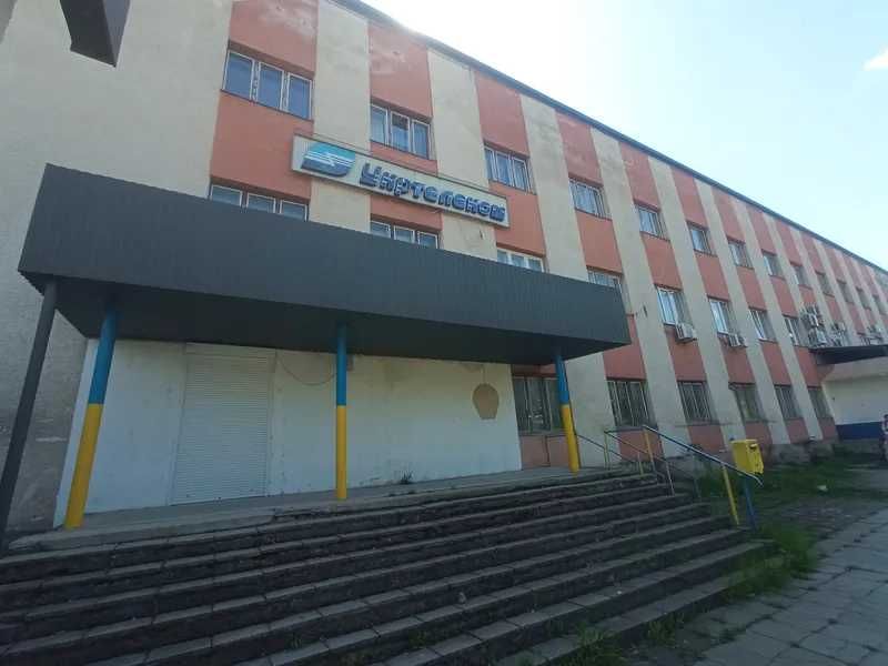 ОРЕНДА – група приміщень на 1 -поверсі, площею 85,1 м2 м. Виноградів