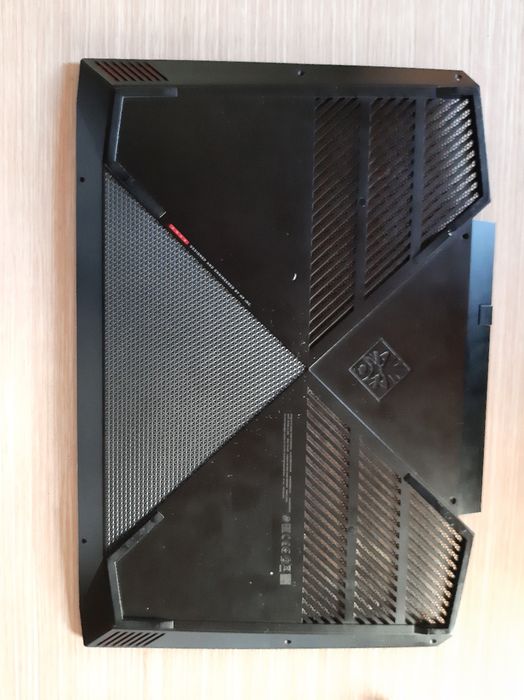 Tampa traseira hp omen 15