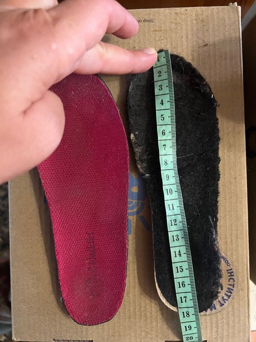 Ботінки Бартек кросівки сапоги