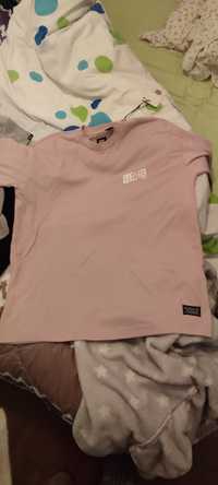 T shirt Levi's tamanho M nova sem uso