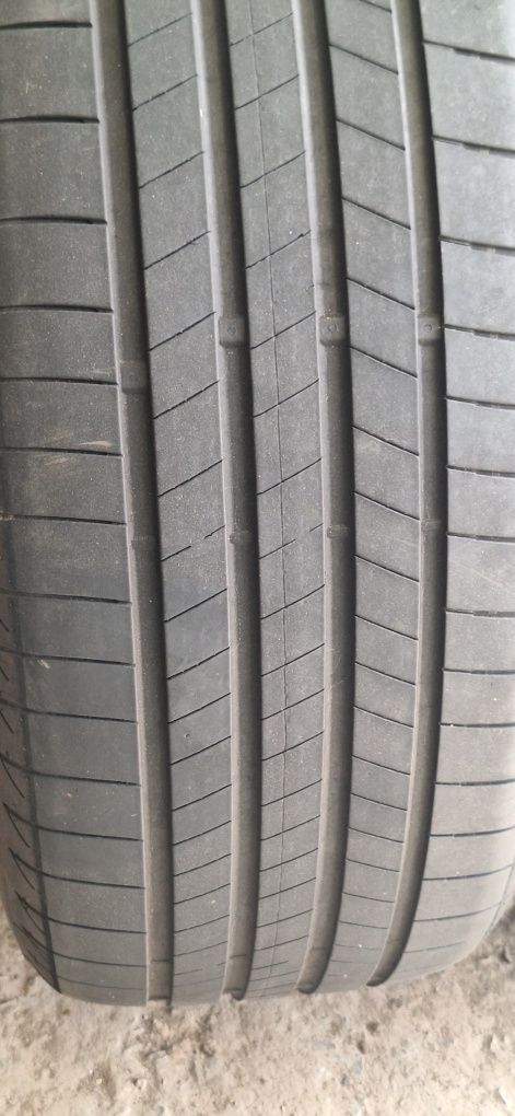 235/50R19 MICHELIN BRIDGESTONE  2×2 шини летние 2021год