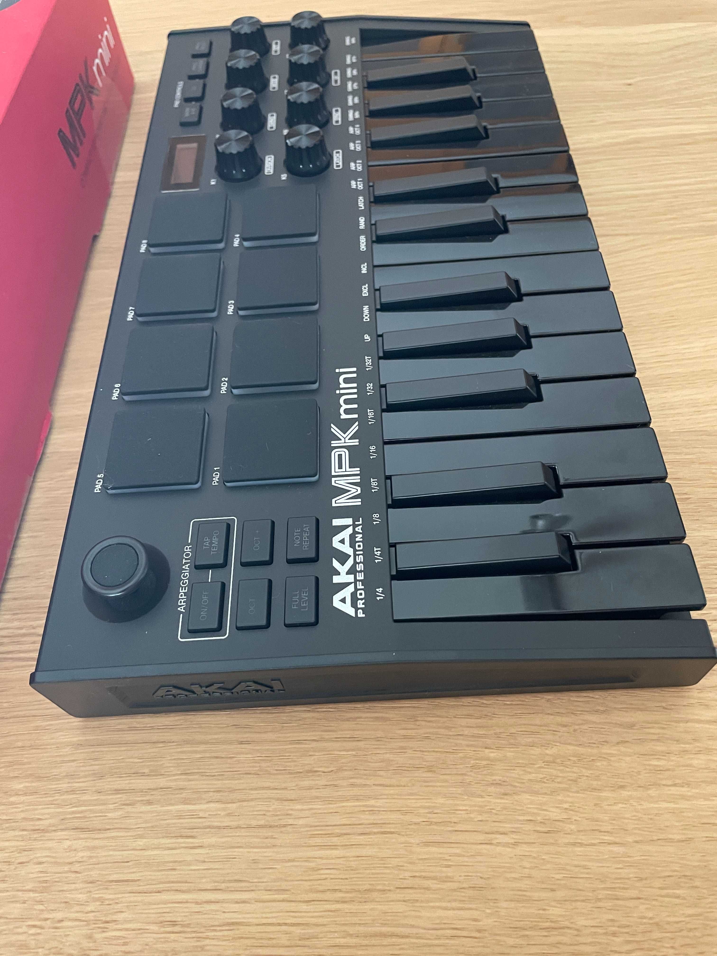 Akai Professional MPK Mini MK3 Black Edition