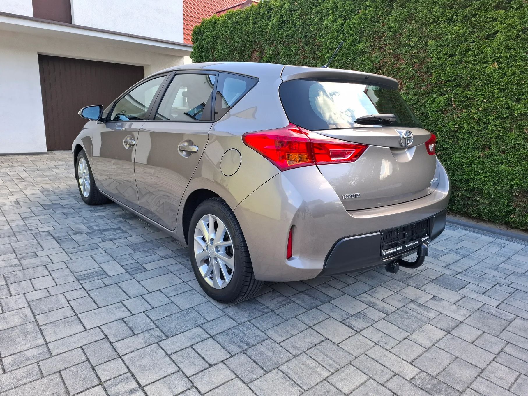 Toyota Auris 1.3 VVT-I , Klimatronik , Opłacony !!!