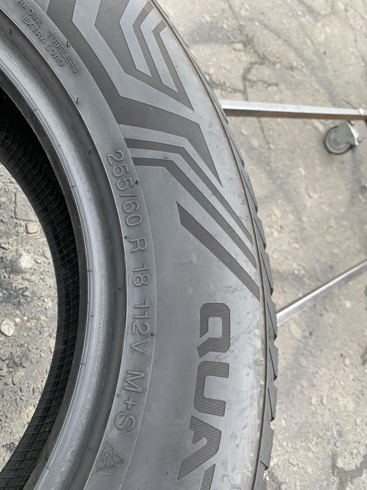 Шини 255/60 R18  пара Vredestein 2021р  літо 7,4мм