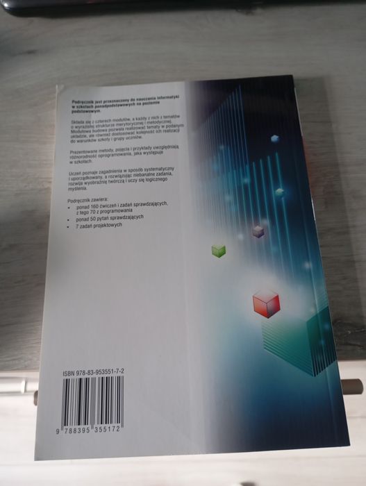Książka do informatyki " teraz bajty" klasa 3